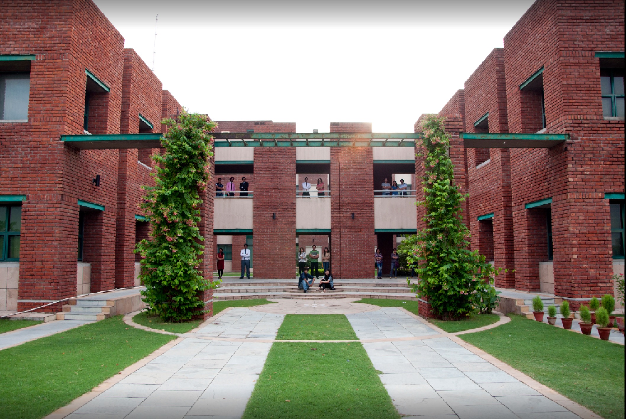 Jaipuria Institute of Management, Noida